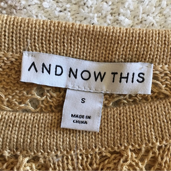 Macy’s - AND NOW THIS - Cropped Short Sleeve Crochet Knit Sweater (S) NWT - Picture 4 of 9